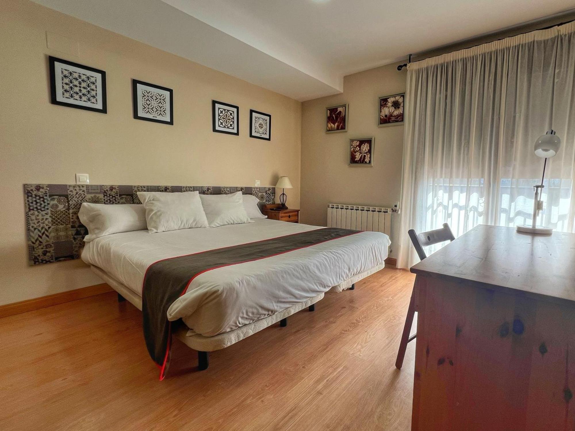 Hostal La Colmena Vicolozano Экстерьер фото