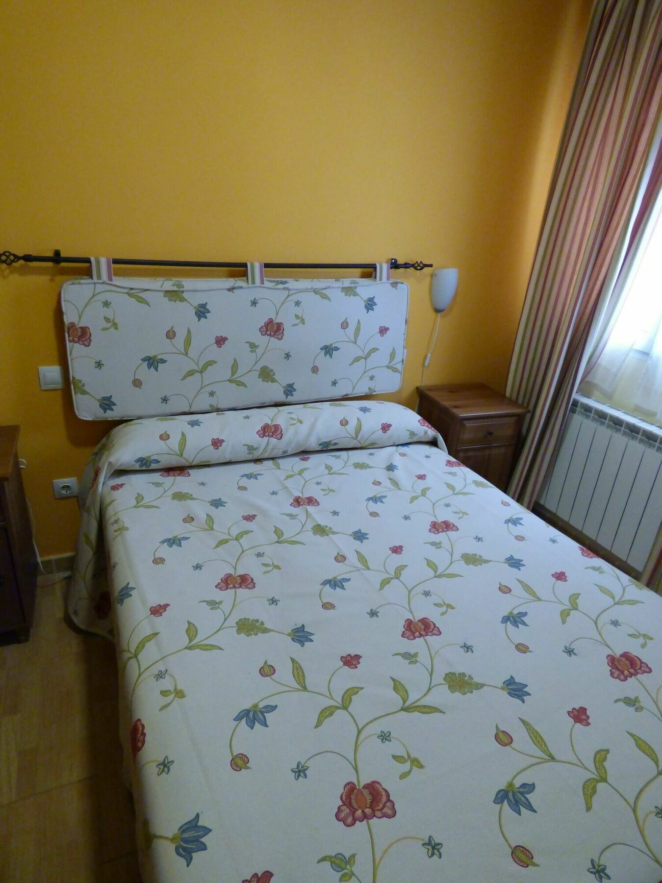 Hostal La Colmena Vicolozano Экстерьер фото